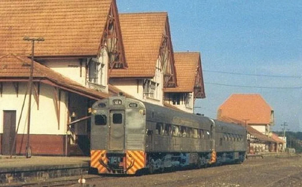 Modelo de litorina foi usada entre 1985 e 1991 (foto: Arquivo Histórico de Joinville)