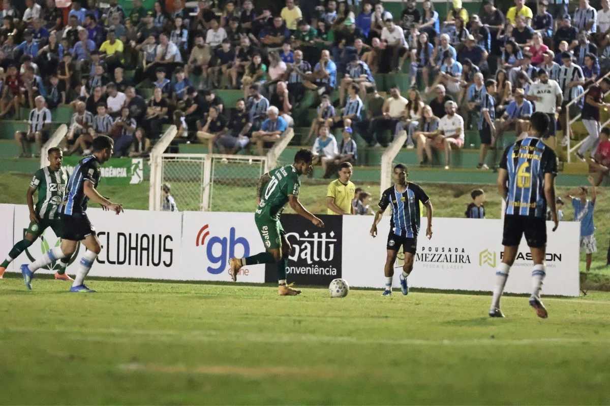 Chape venceu Grêmio por 2 a 1 (Foto: Divulgação)