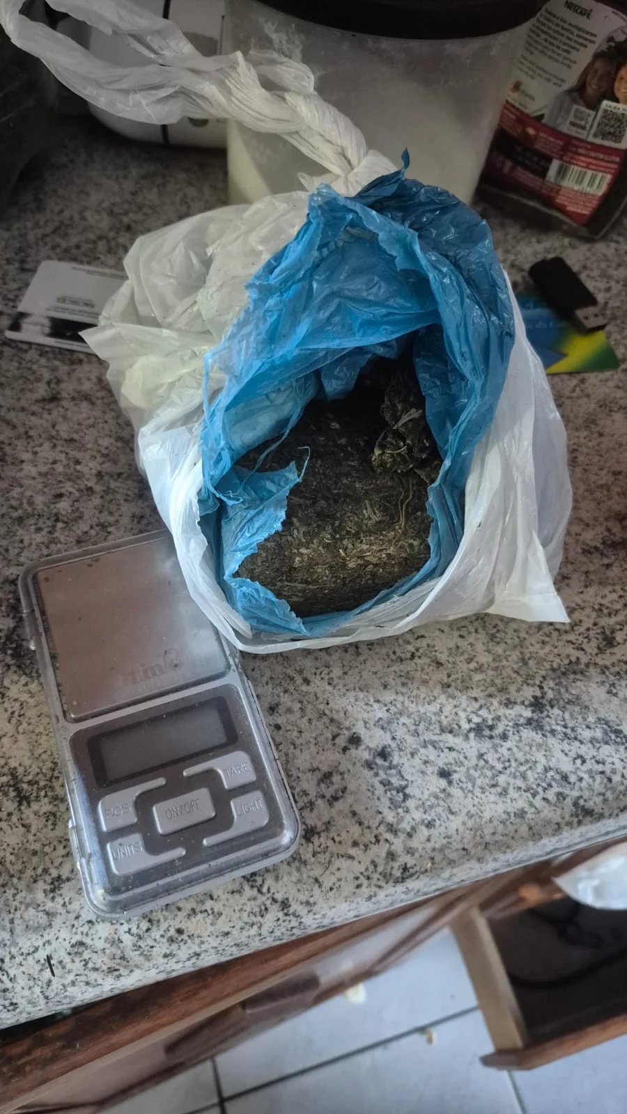 Drogas encontradas em residência em Vargeão nesta quarta-feira (Foto: Polícia Civil)