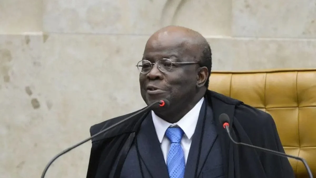 Joaquim Barbosa (DC), ex-ministro do STF, também colocou nome à disposição para corrida presidencial (Foto: Arquivo NSC)