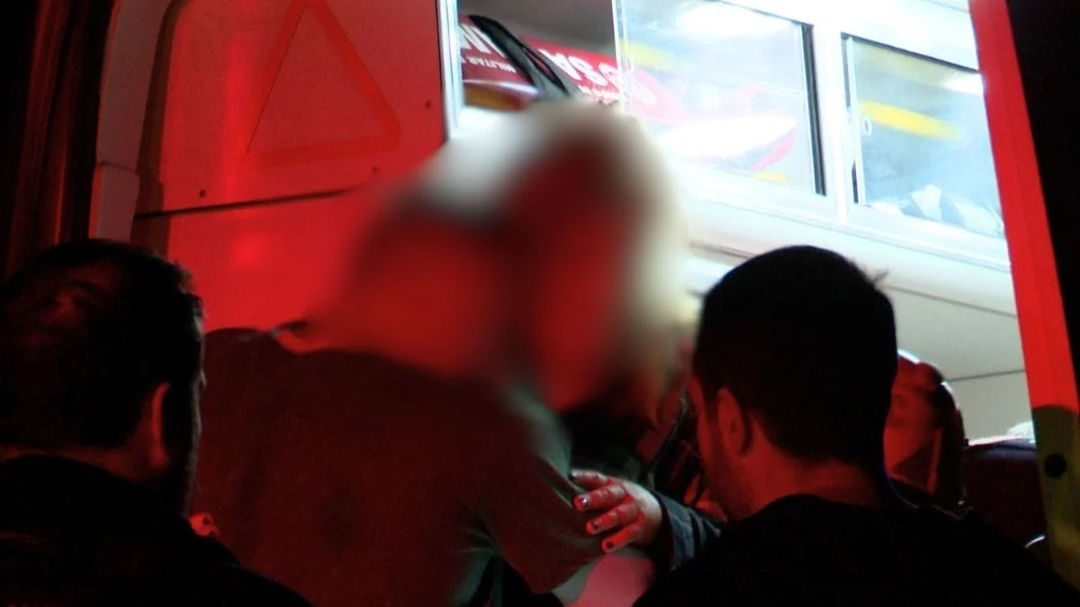 Mulher após ser encontrada em Gaspar (Foto: PCSC, Divulgação)