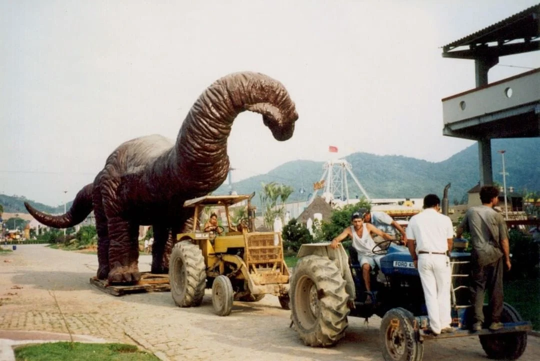 Construção da Ferrovia Dinomagic, em 1996 (Foto: Memórias BCW)
