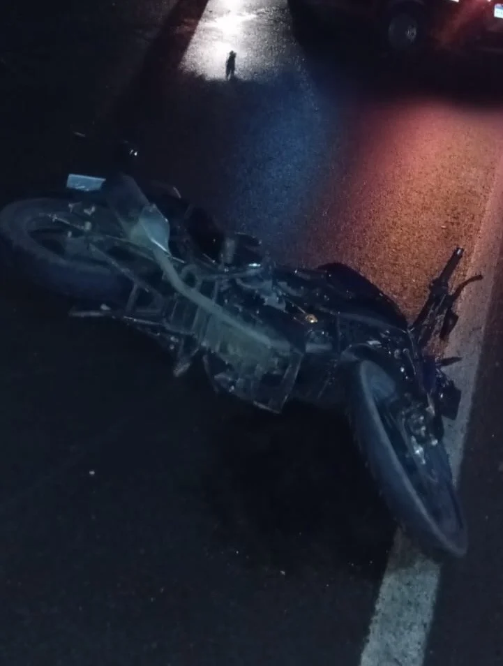 Vítima fatal era passageira da motocicleta (Foto: Corpo de Bombeiros)